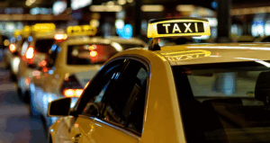 Camera hành trình nào phù hợp cho taxi công nghệ