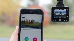 Hướng dẫn sử dụng camera hành trình ô tô kết nối điện thoại