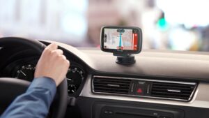 Thiết bị định vị xe ô tô phổ biến và kinh nghiệm chọn mua