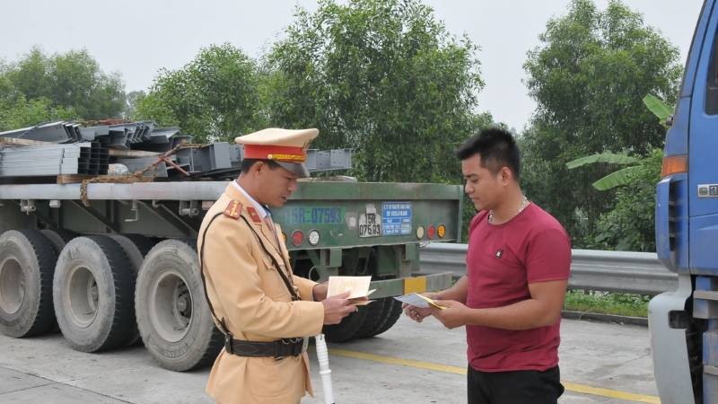 Doanh nghiệp có thể bị thu hồi phù hiệu kinh doanh nếu không được thực hiện đúng quy định