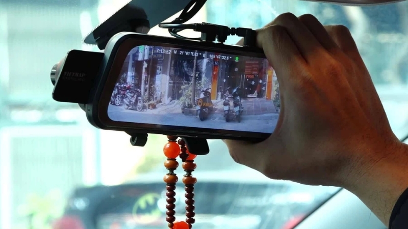 Việc lắp đặt camera hành trình được khuyến khích tại Việt Nam