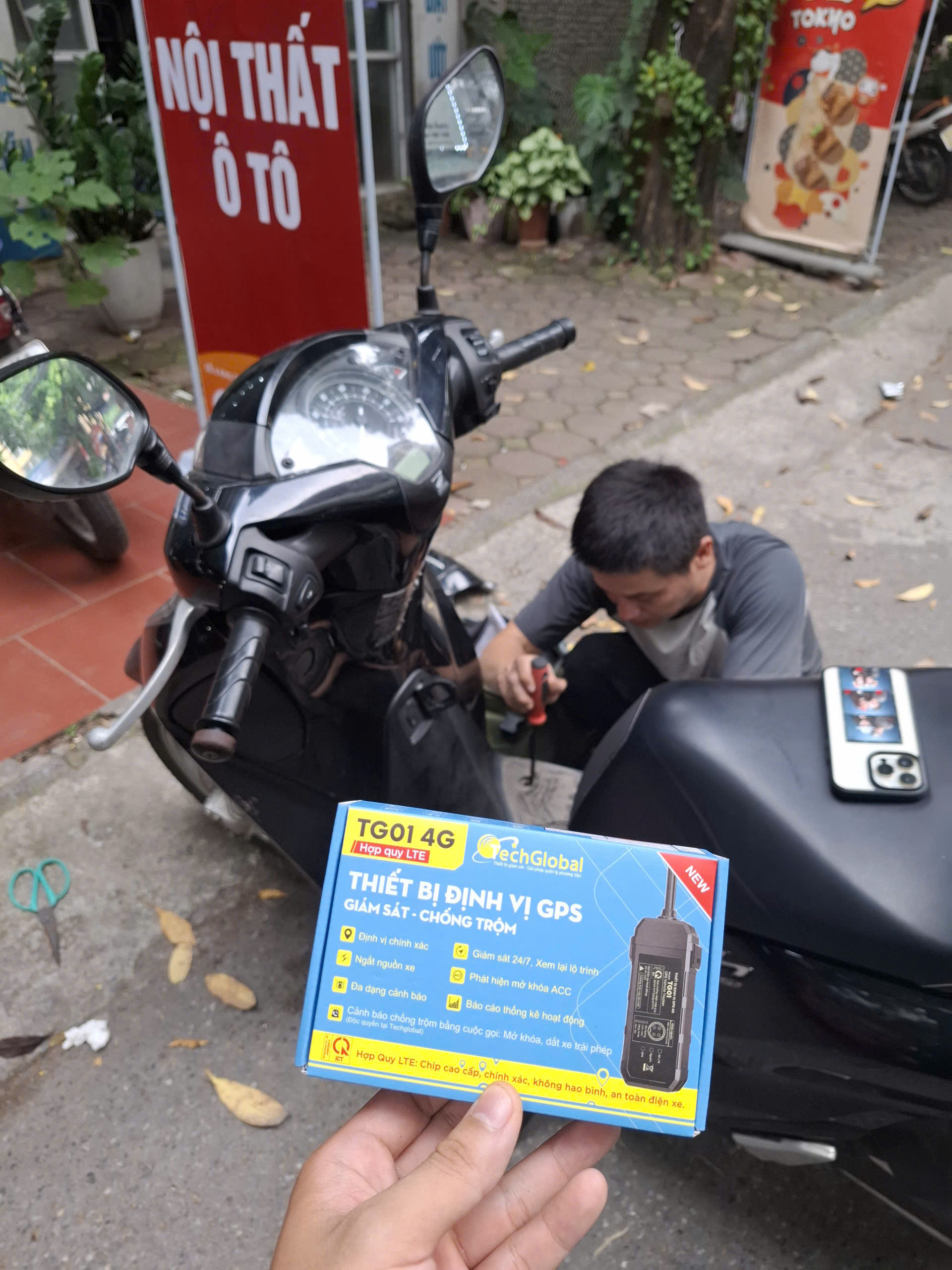 lắp định vị gps xe máy tại trung nam auto
