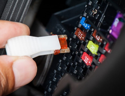 lắp kit nguồn cho camera hành trình