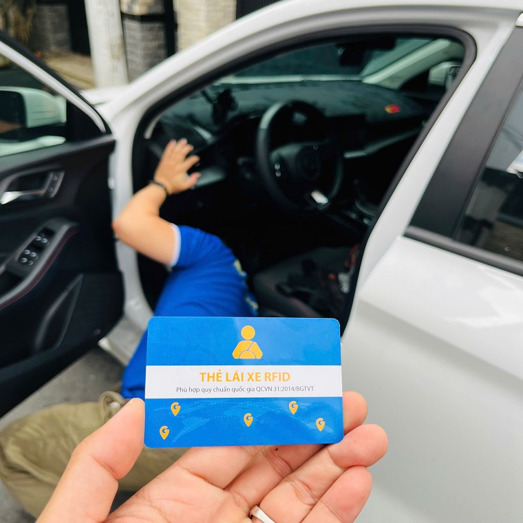 Vì sao nên lắp định vị ô tô tại Nam Từ Liêm