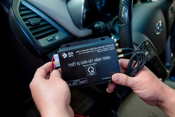 Đặc Điểm Nổi Bật Của Định Vị Ô Tô Hiện Đại