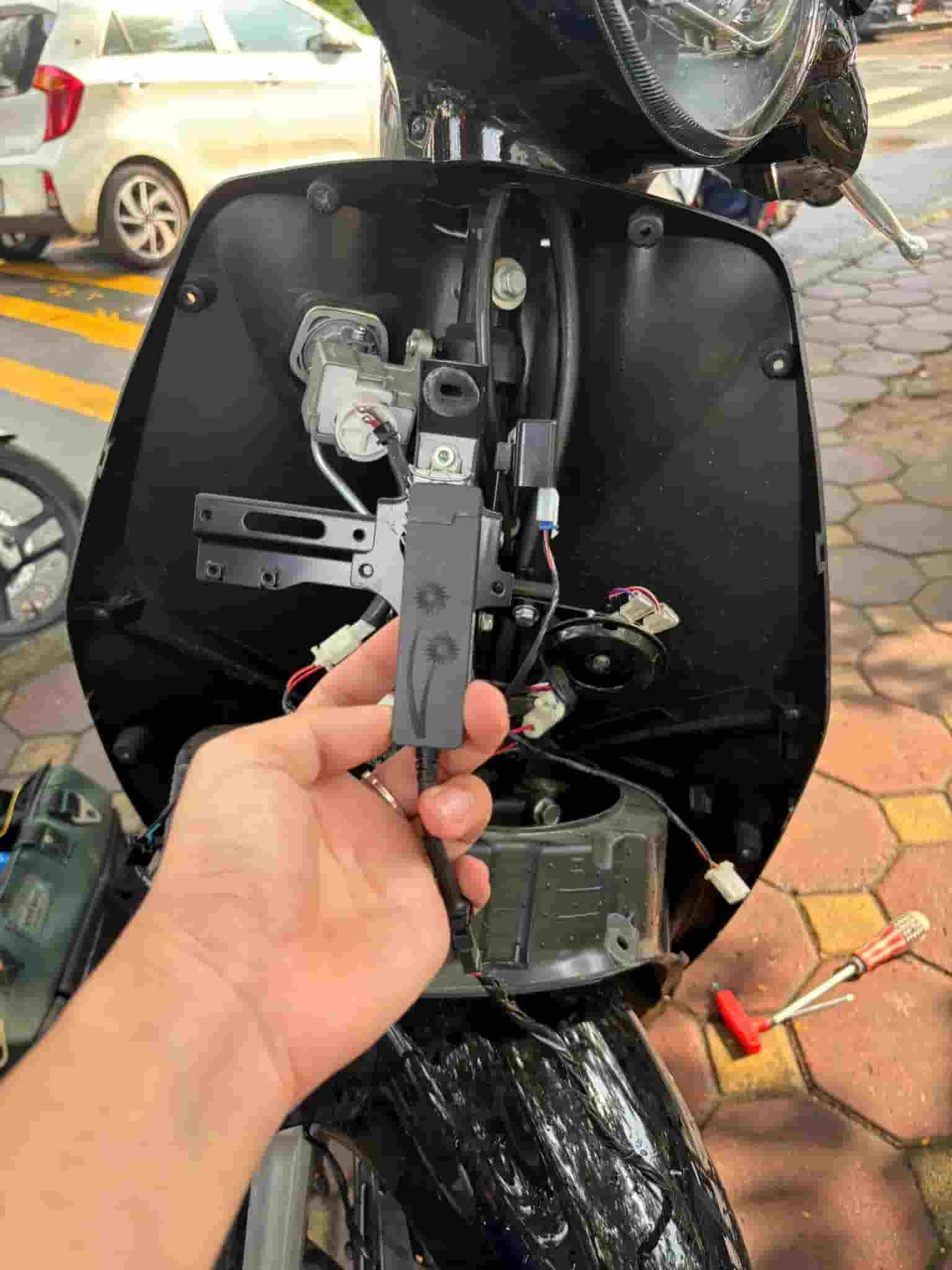 Định Vị Xe Máy Mang Lại Giá Trị Gì Khác Biệt?