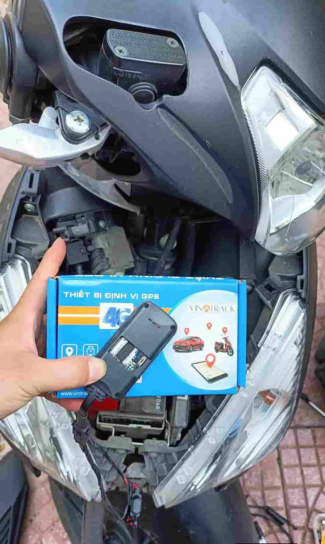 Lắp Định Vị Xe Máy Tại Long Biên